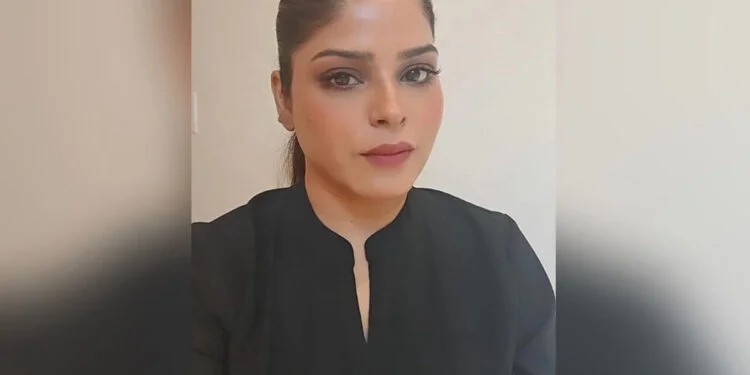 Pink Stories Feature